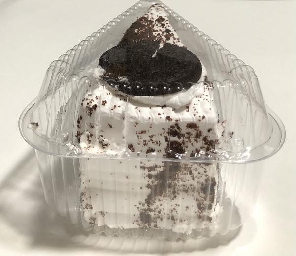 ATHENS OREO CHOCOLATE CAKE SLICE